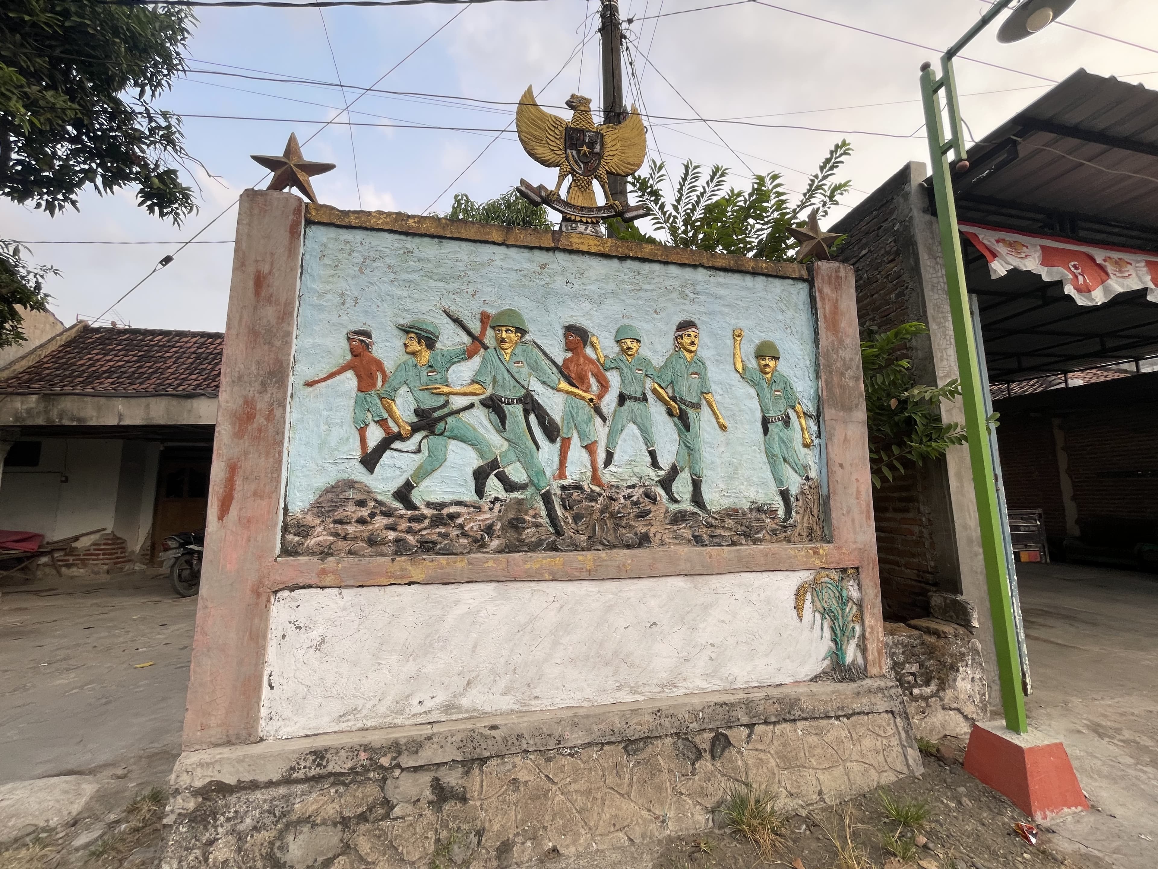 Relief Pahlawan Perjuangan Desa Gongseng